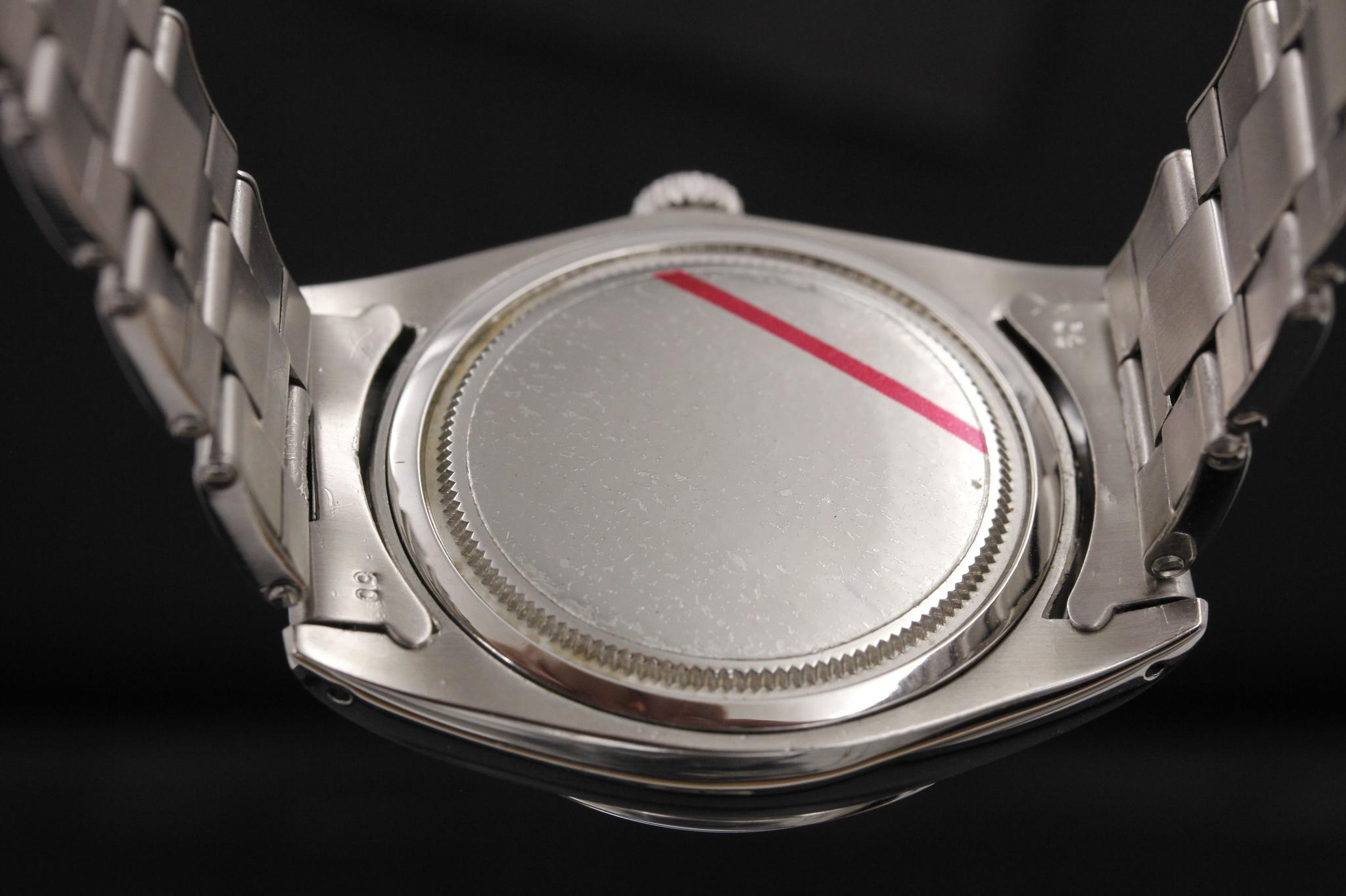 Watch Image 7