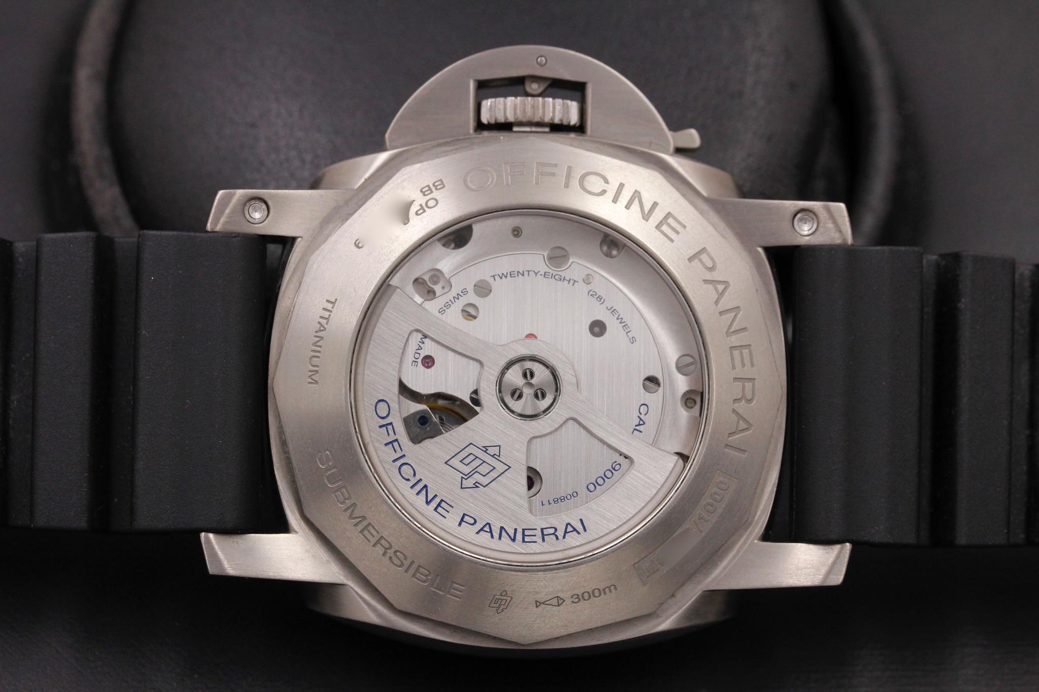 Watch Image 7