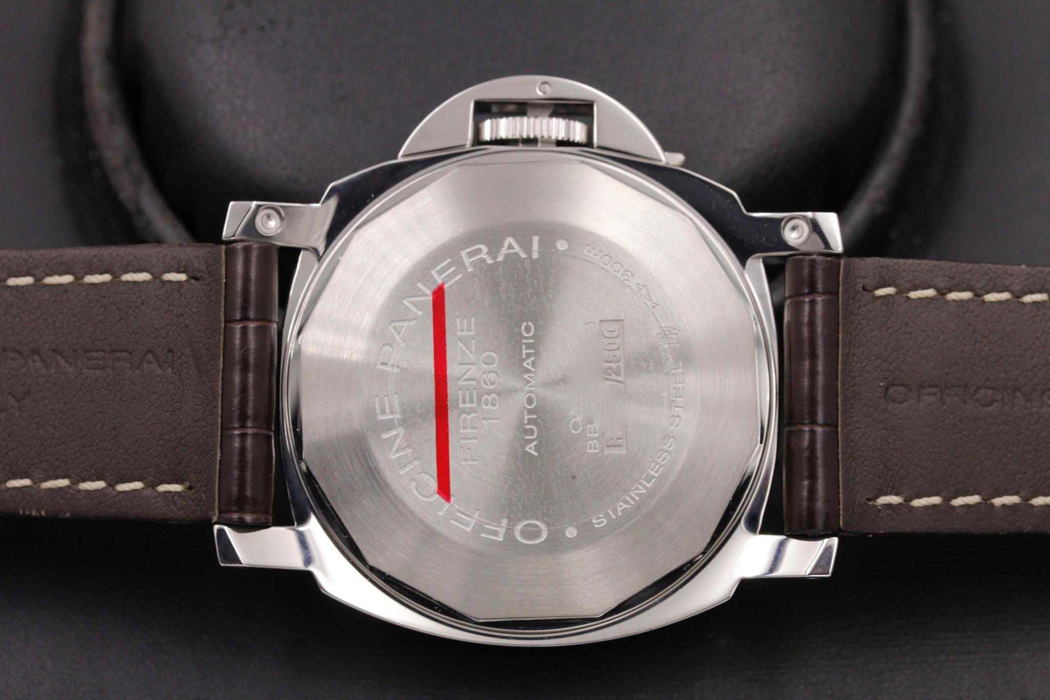 Watch Image 7