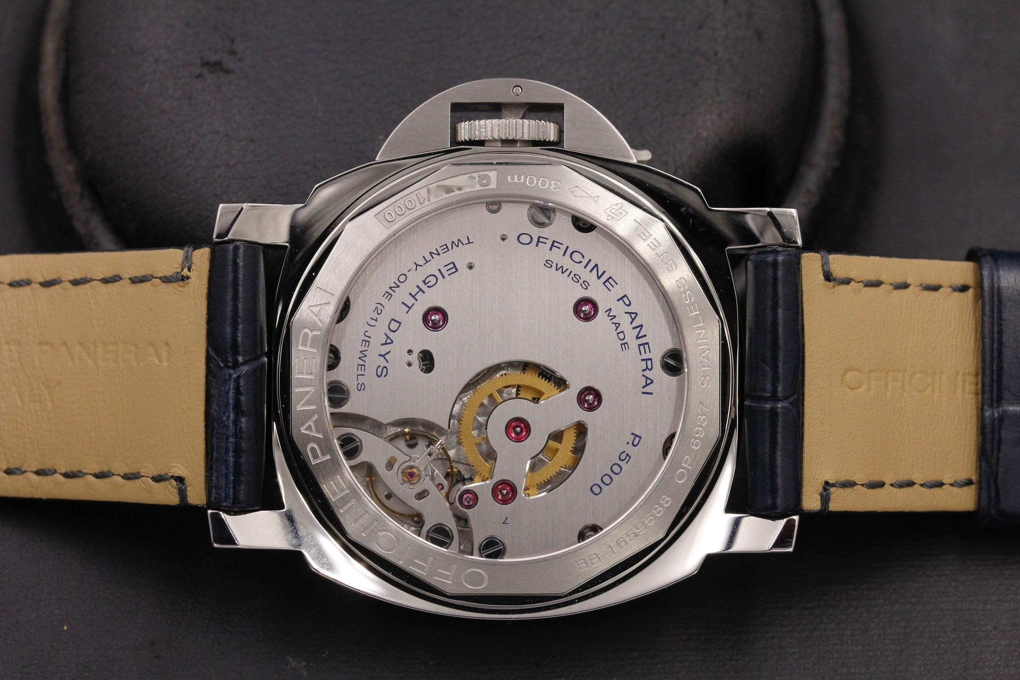 Watch Image 7