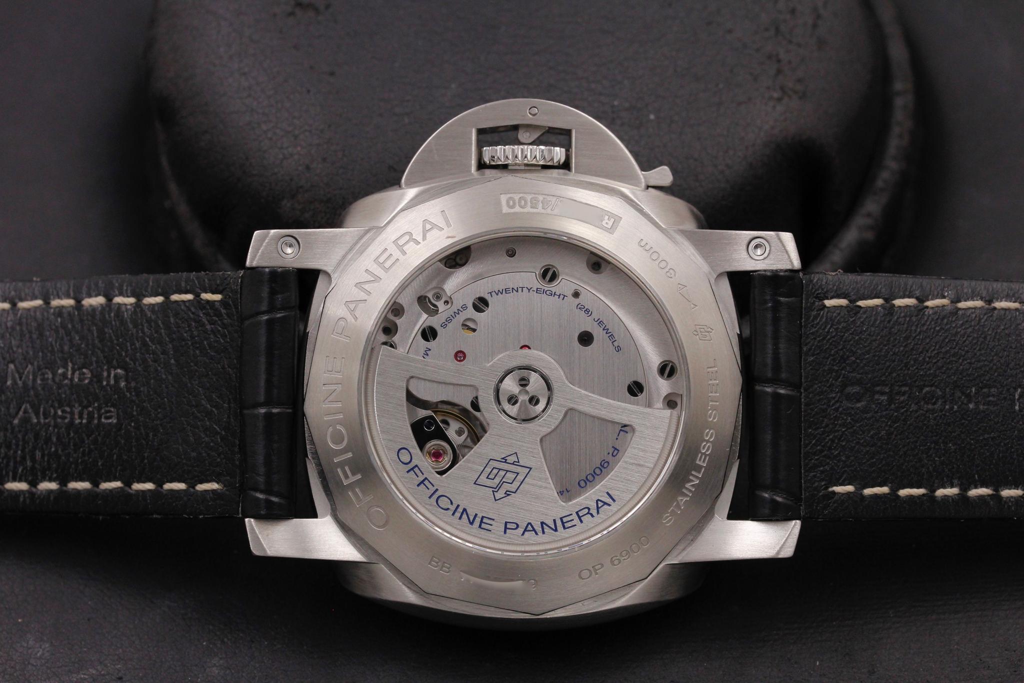 Watch Image 7