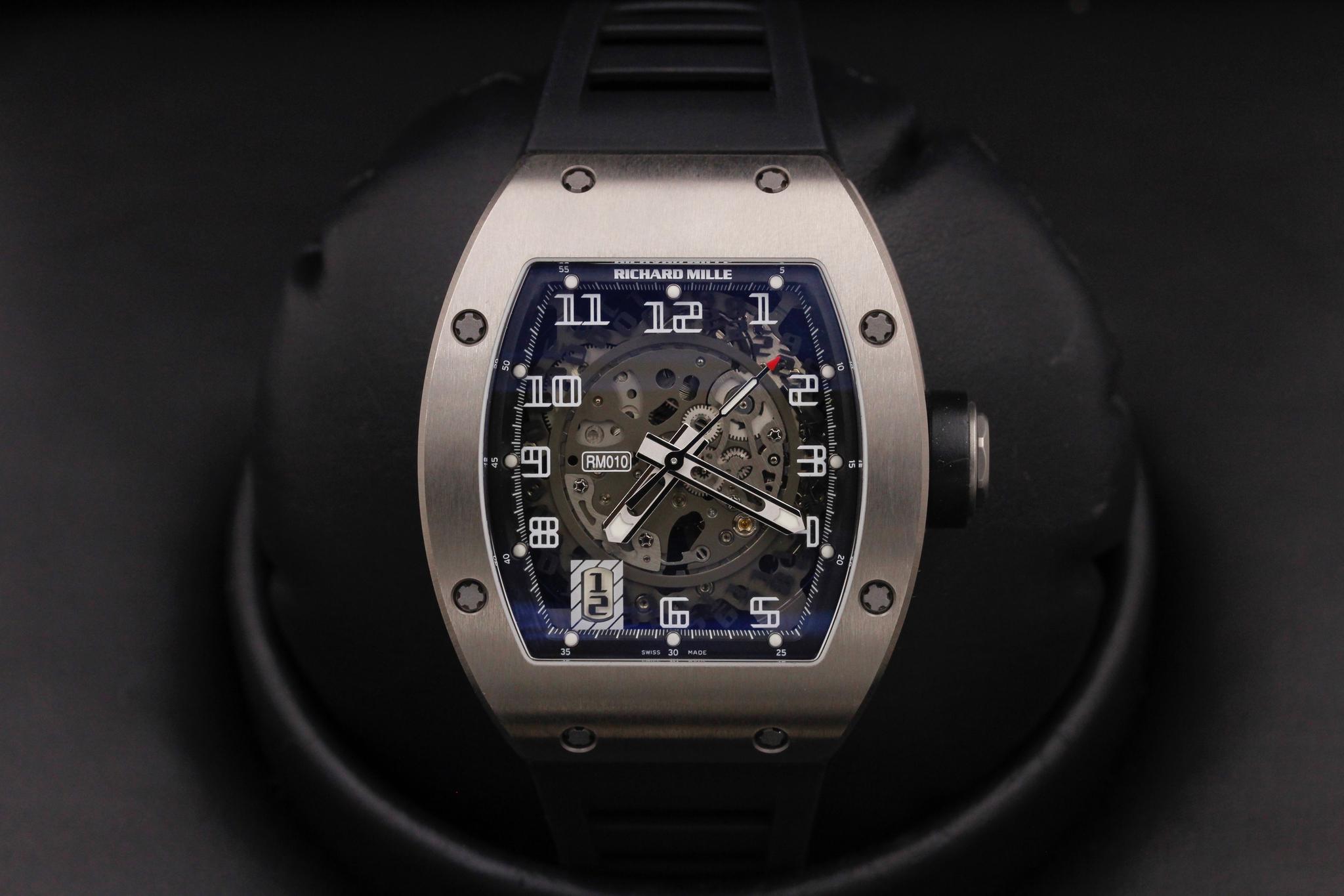 Watch Image 1