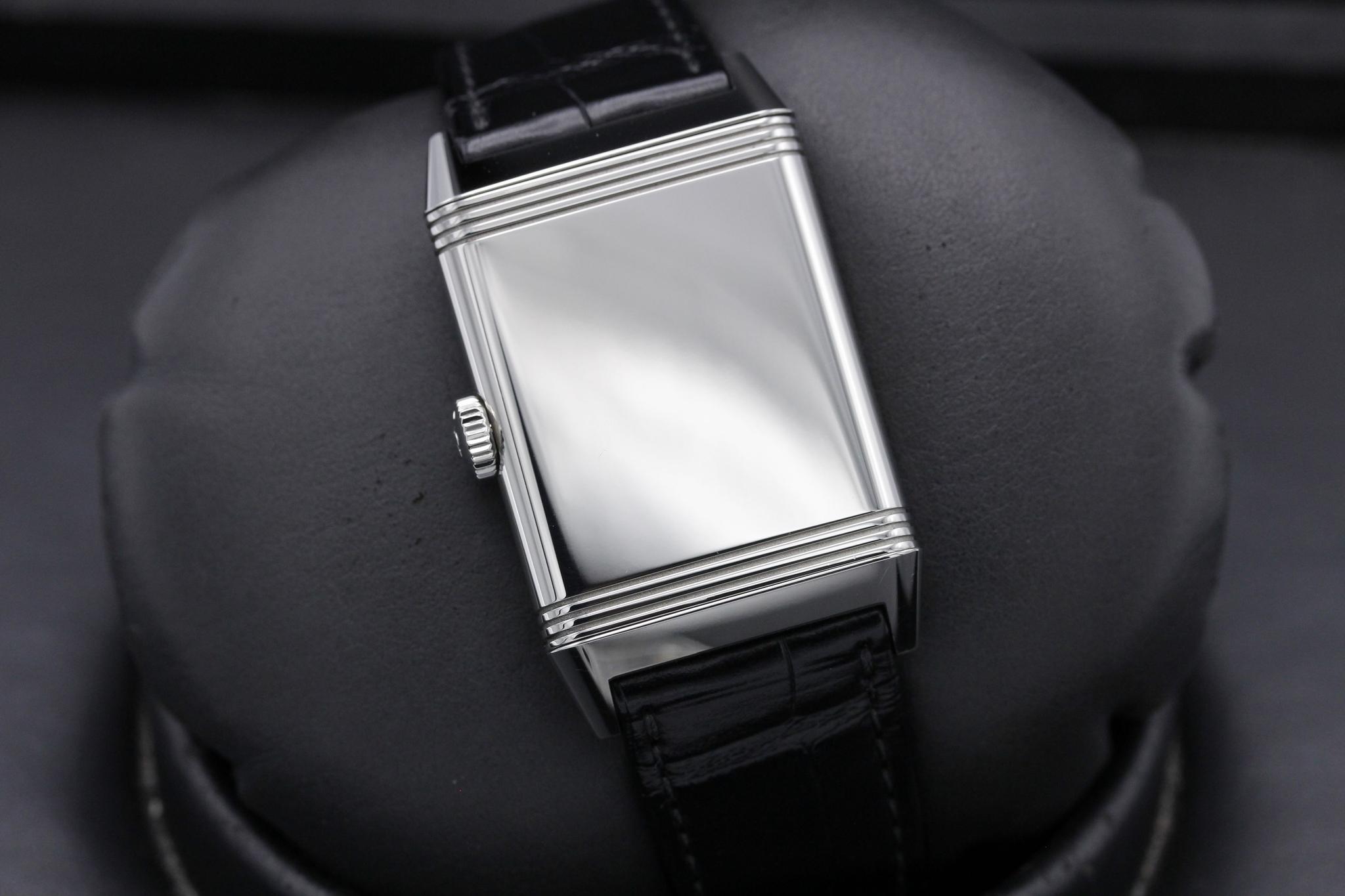 Watch Image 10