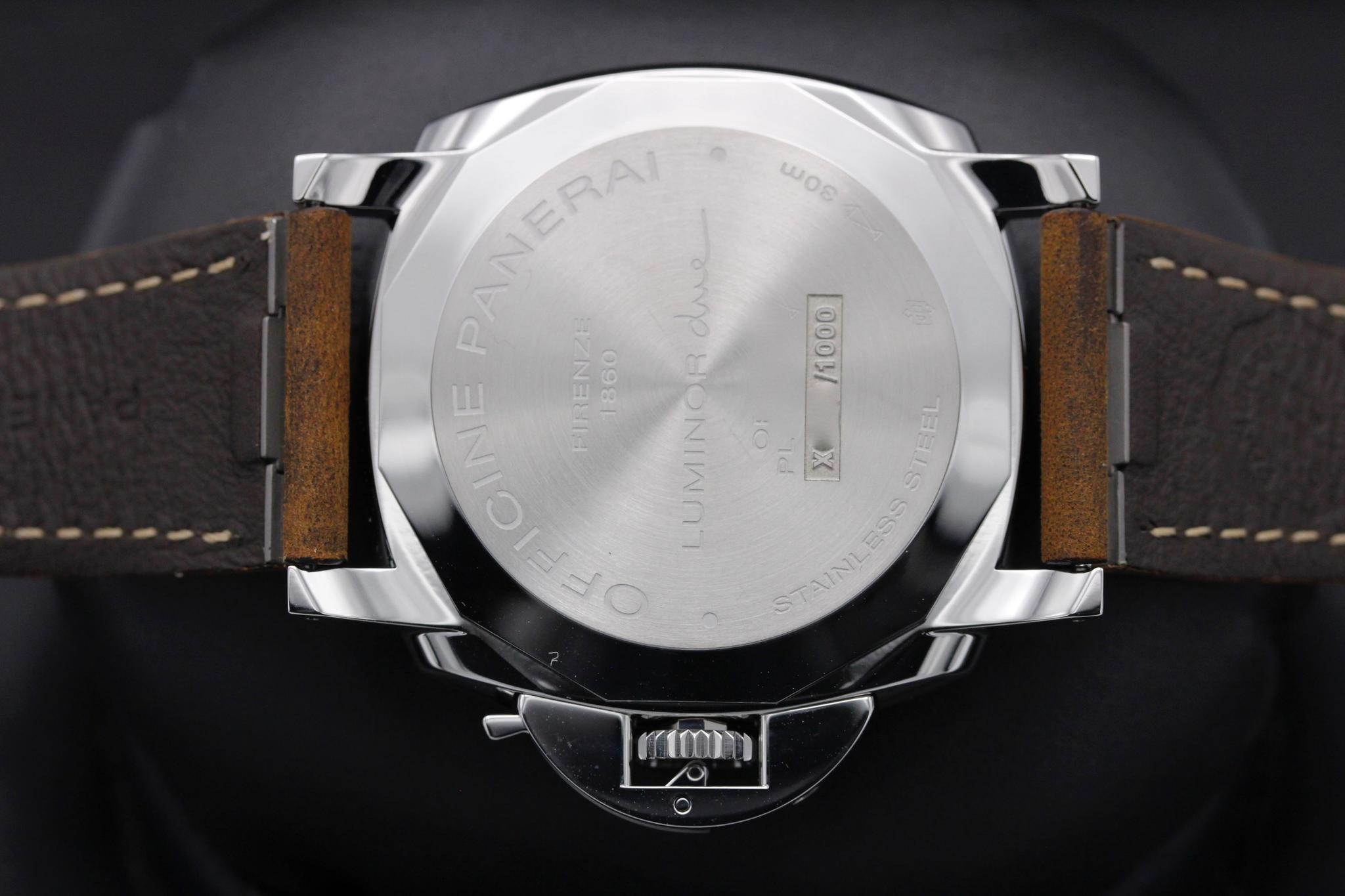 Watch Image 7