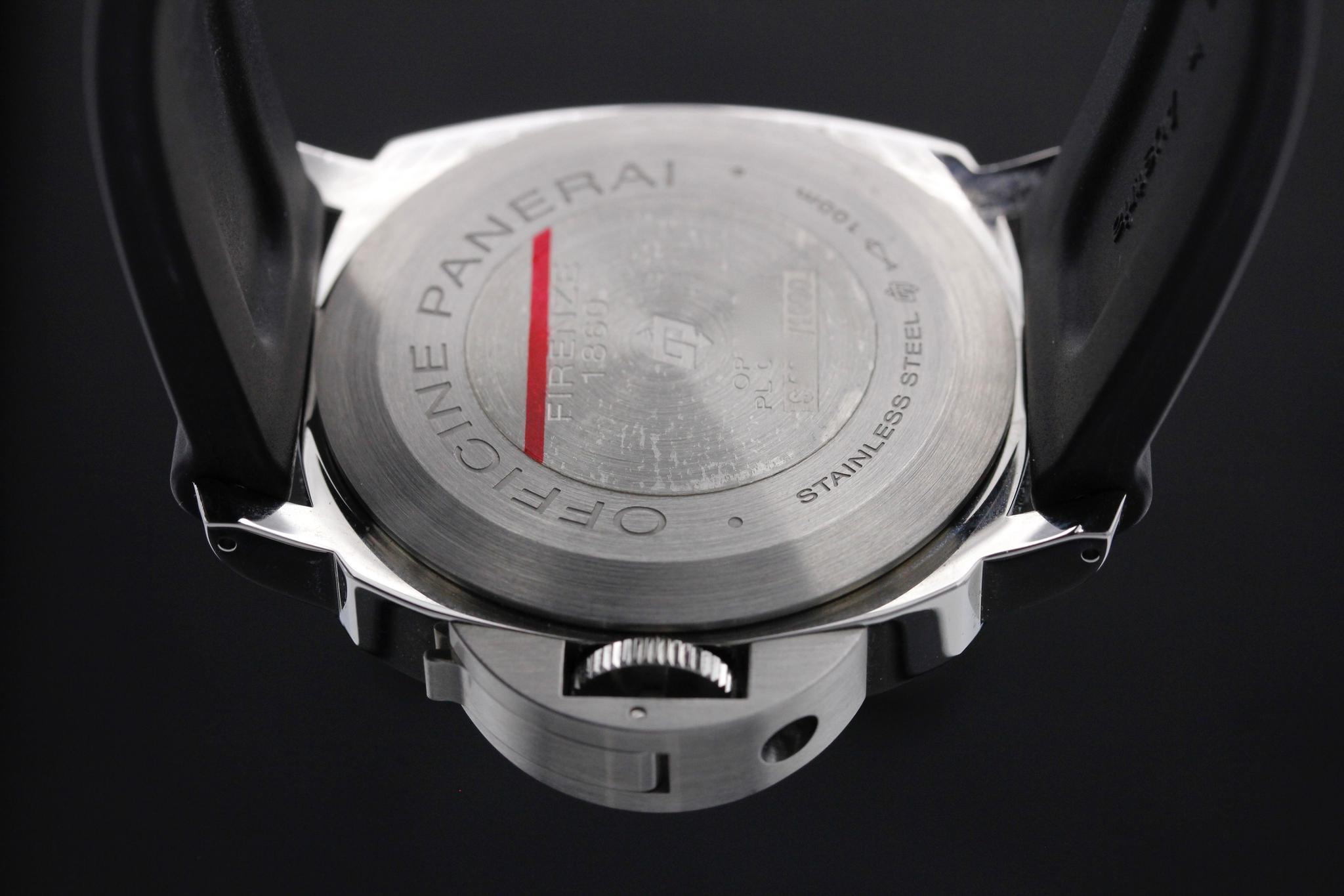 Watch Image 7