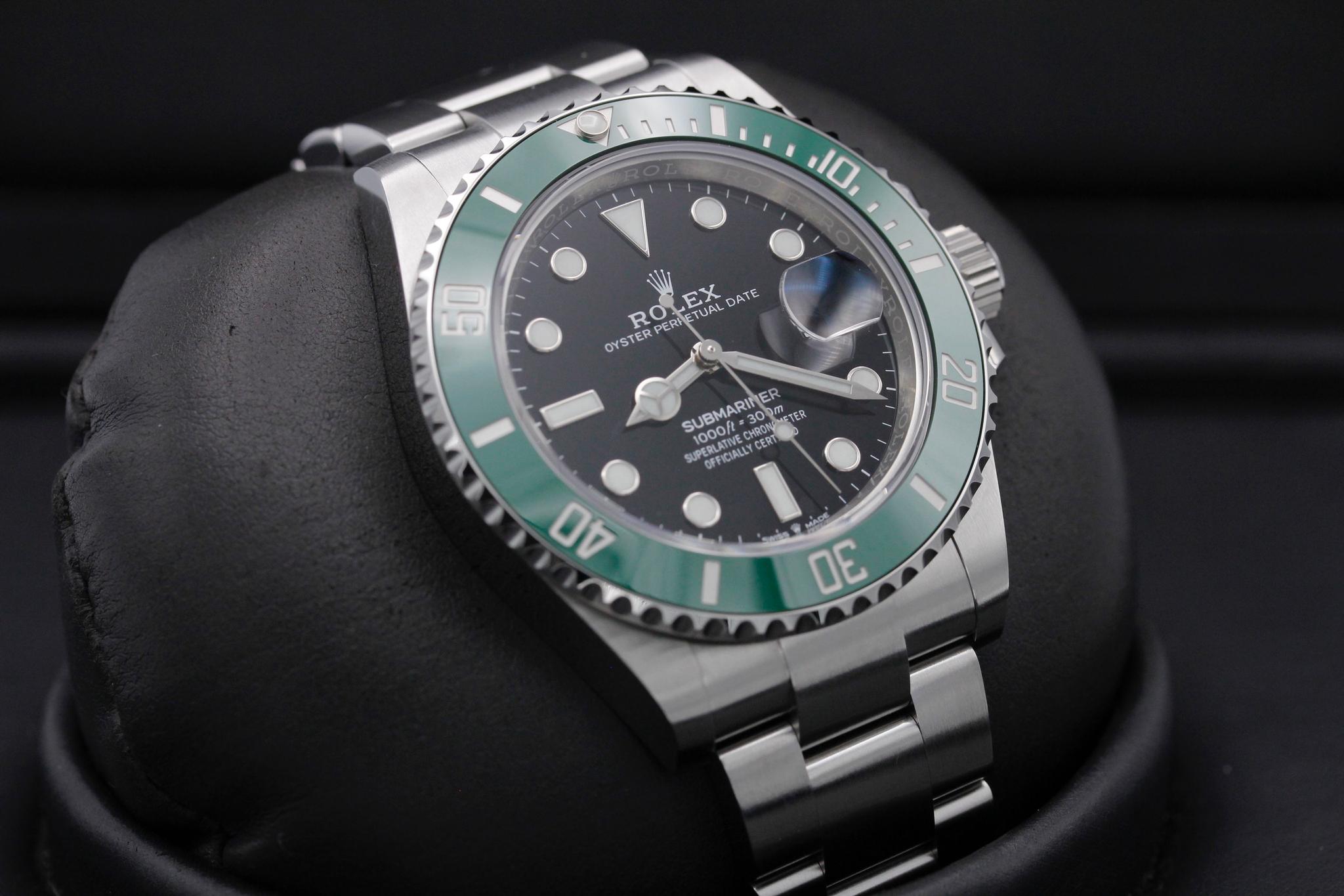 Rolex 2023 UNWORN Kermit Green Bezel 126610LV Submariner Date