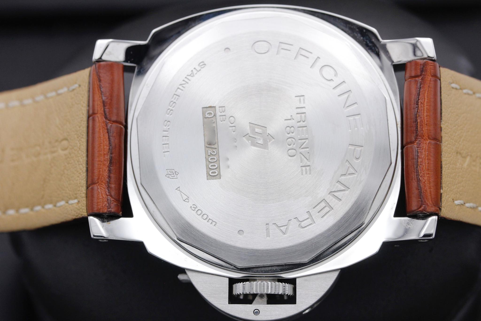 Watch Image 7