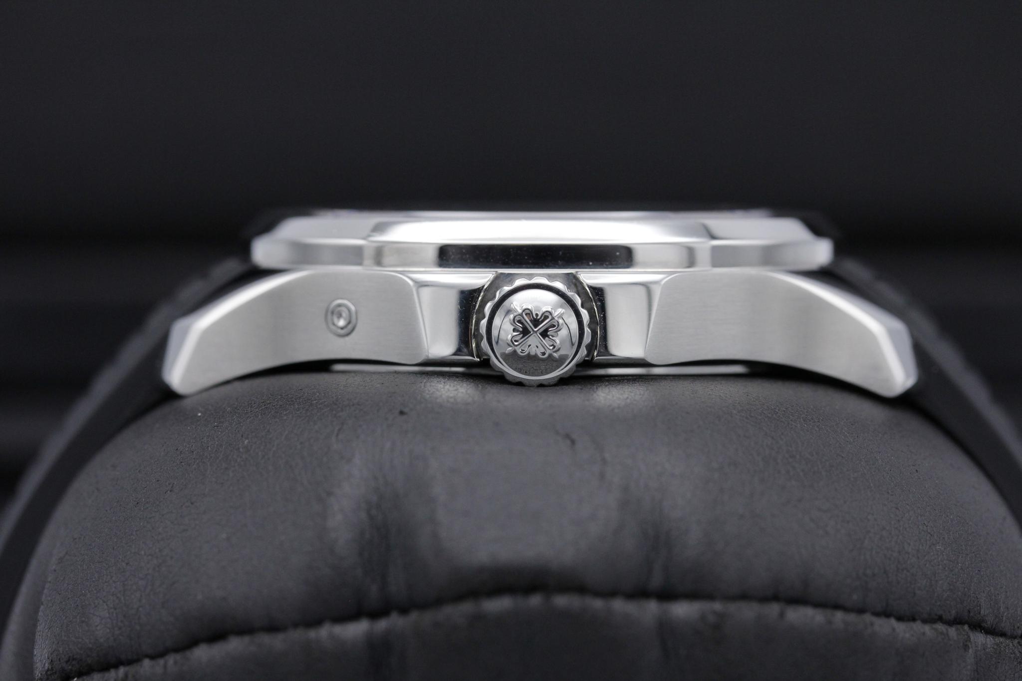 Watch Image 3