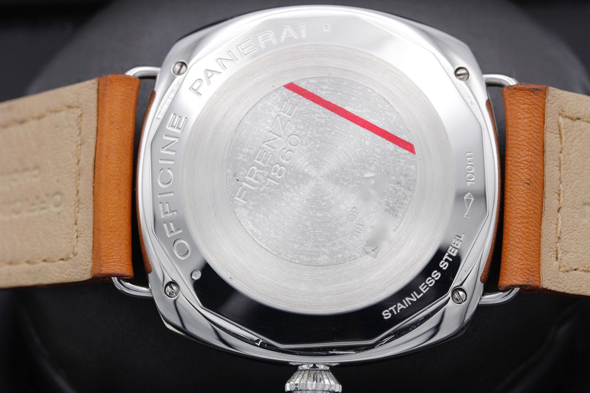 Watch Image 7