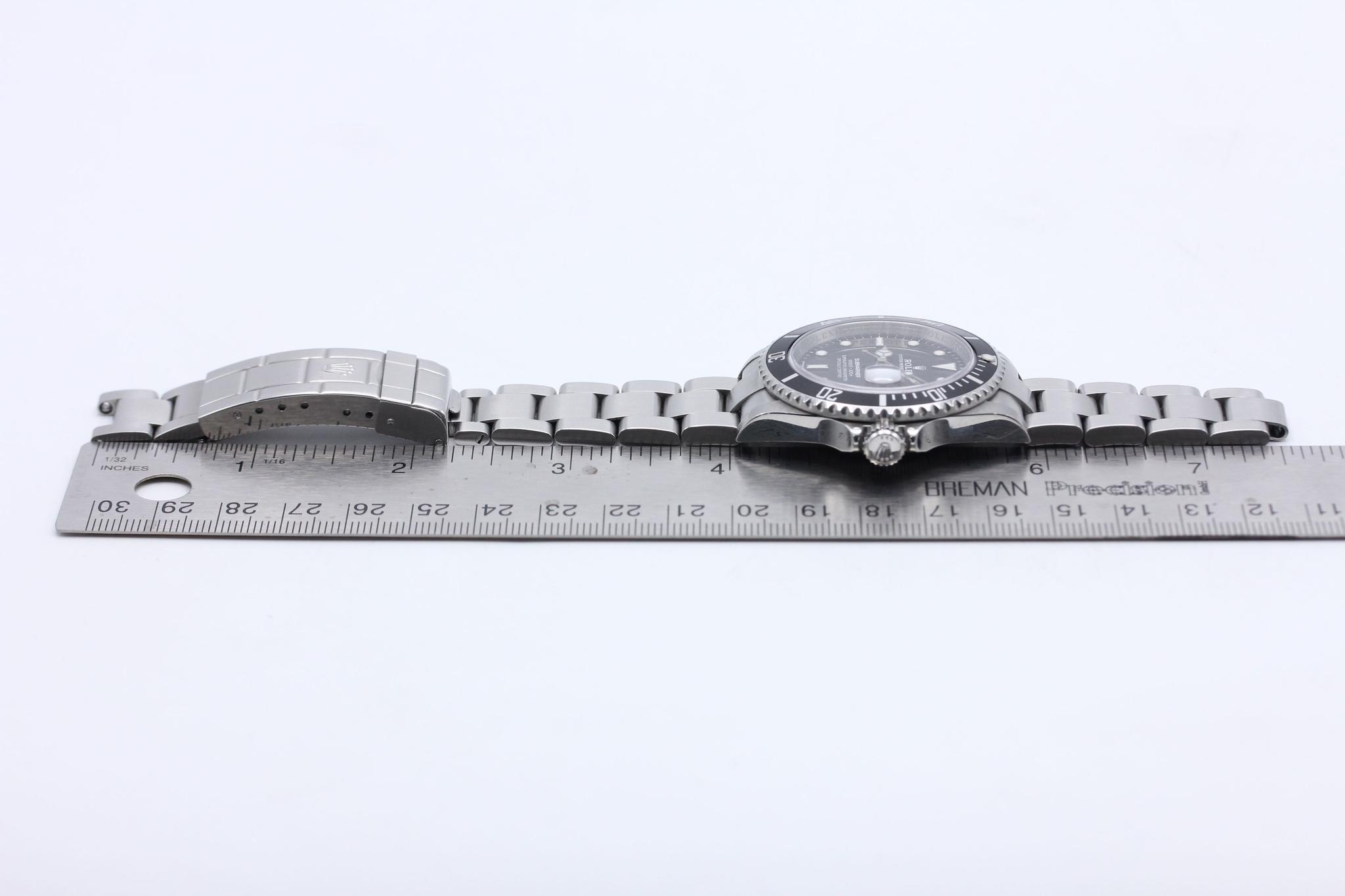 Watch Image 12