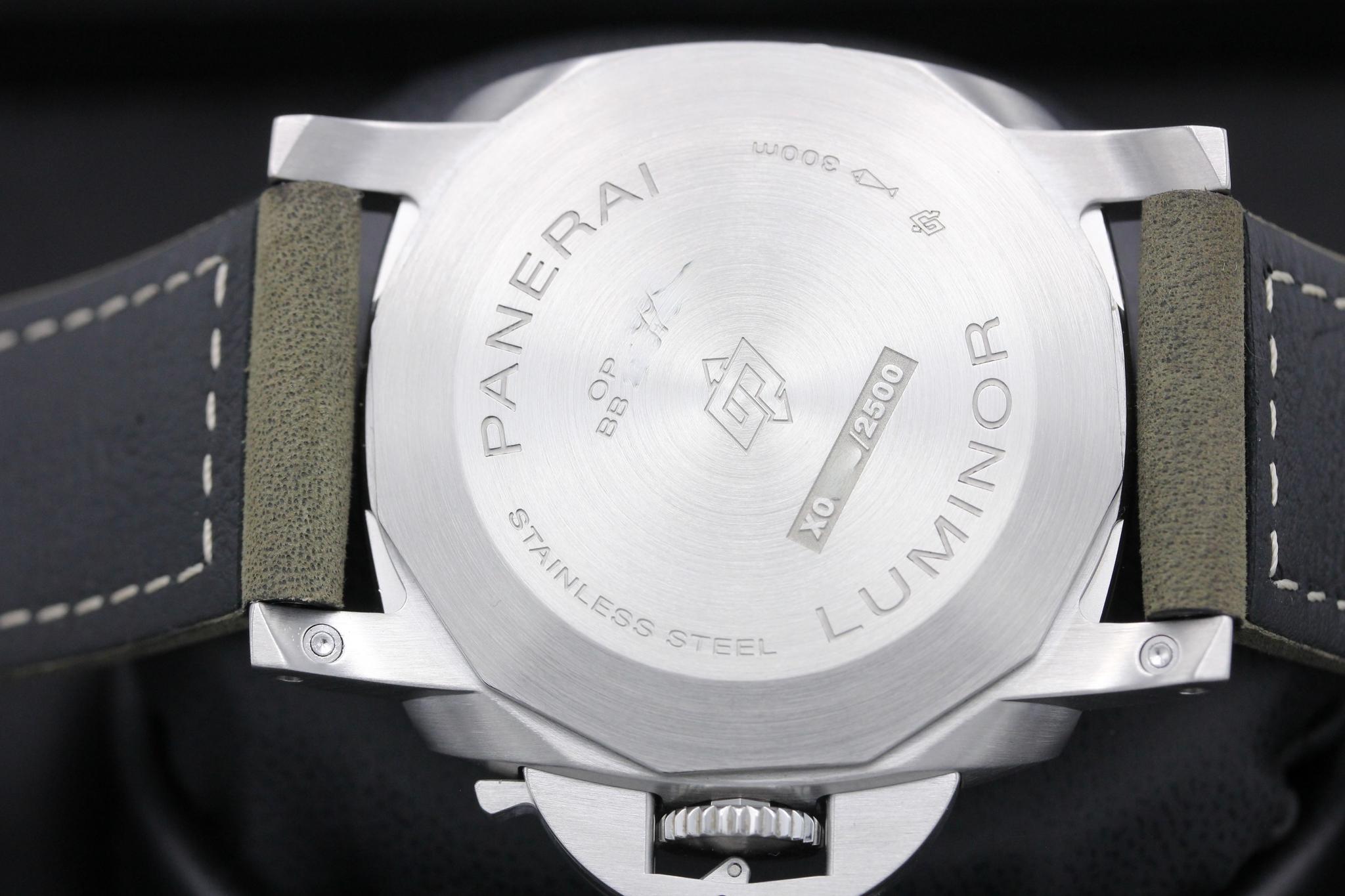 Watch Image 7