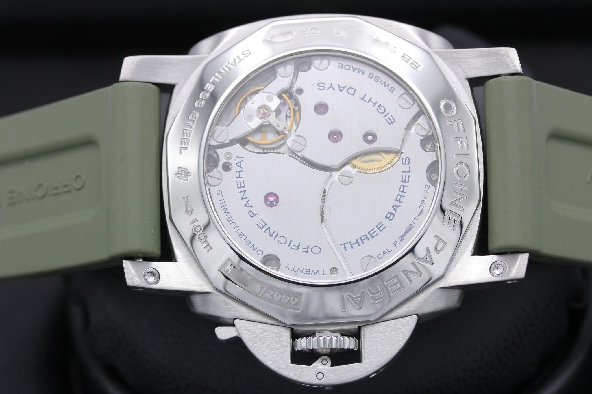 Watch Image 7