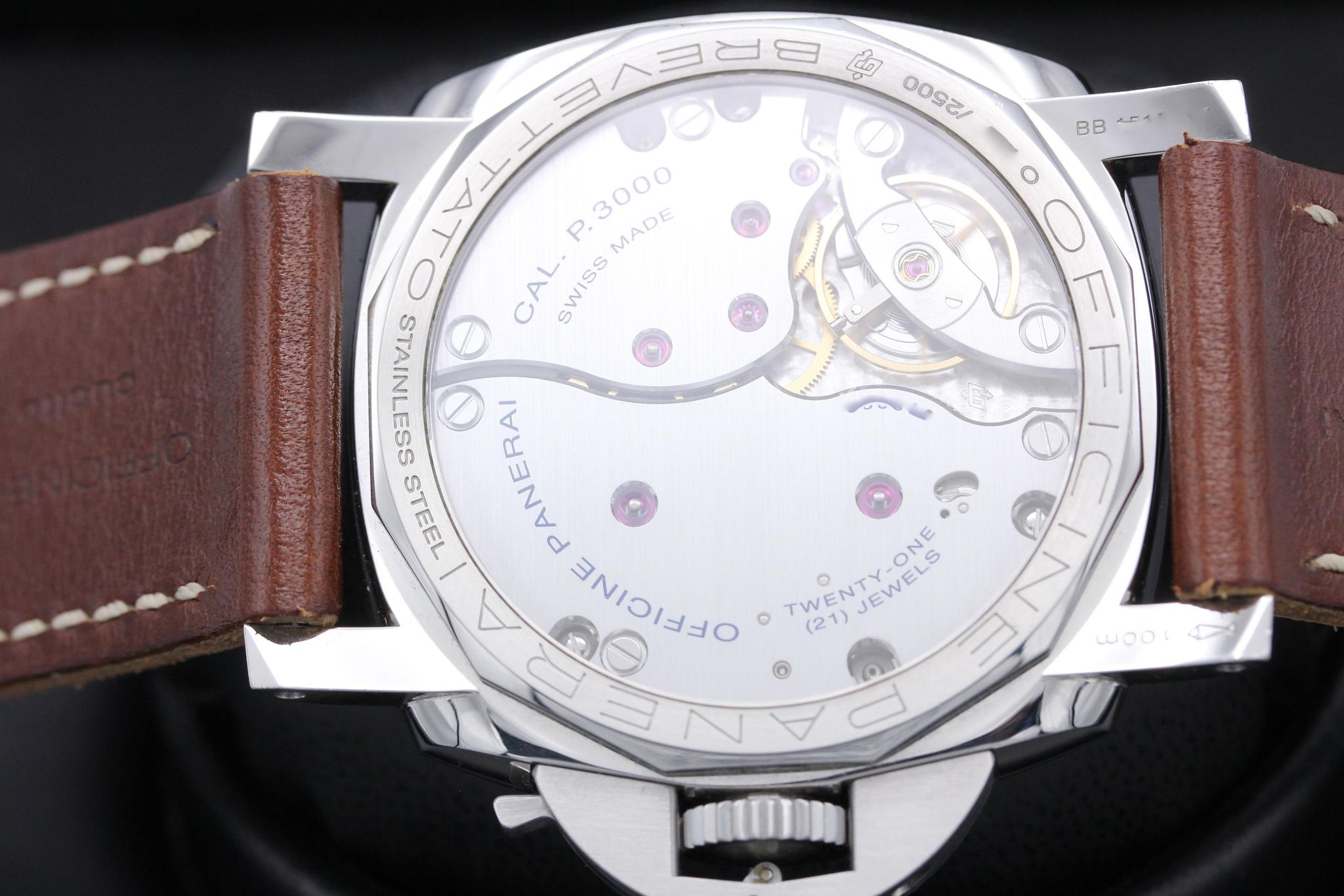 Watch Image 7