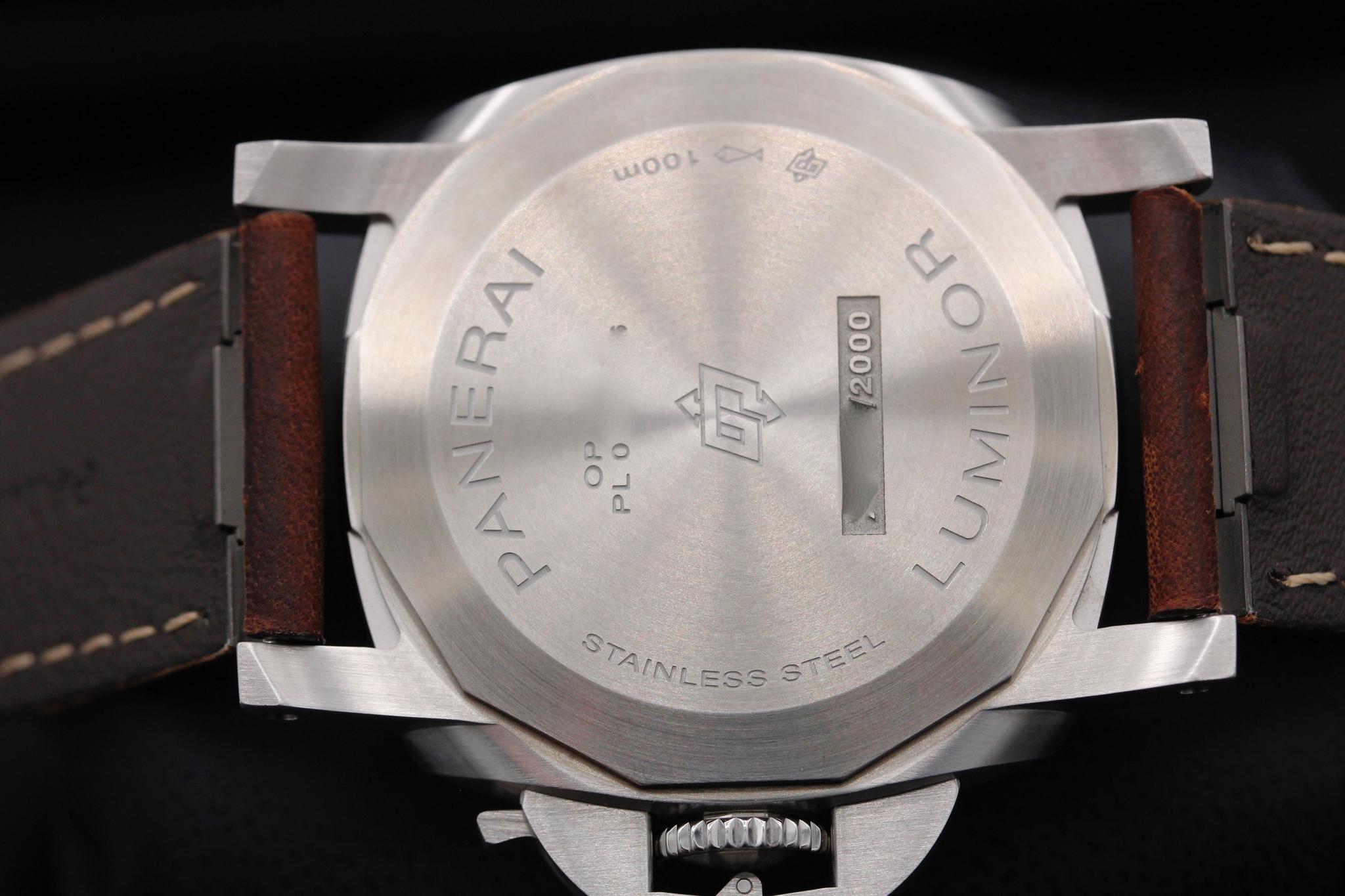 Watch Image 7