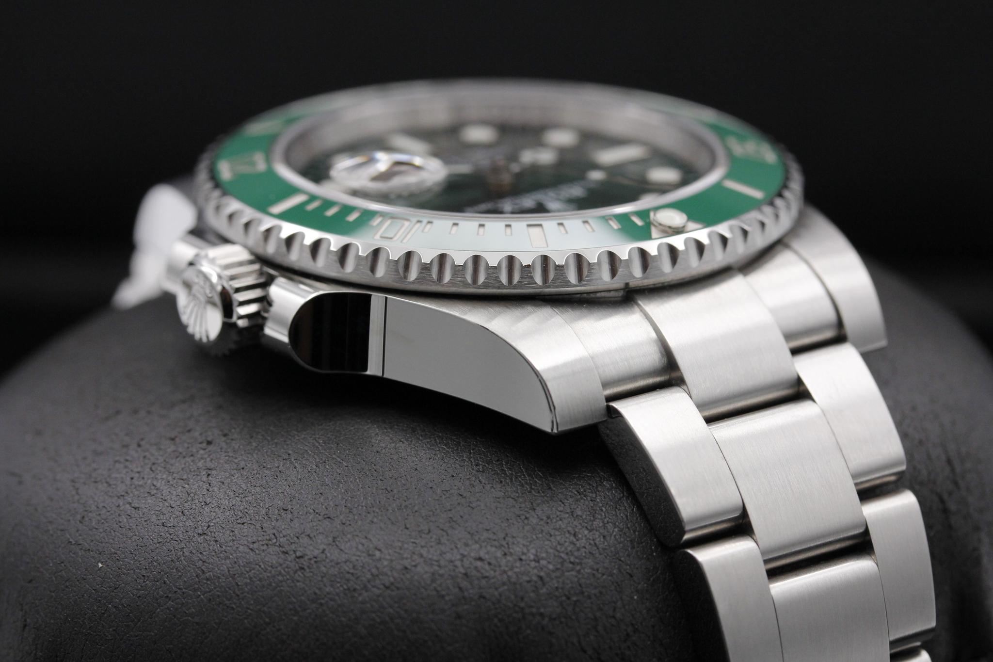 Rolex Submariner 116610LV – Grand Caliber