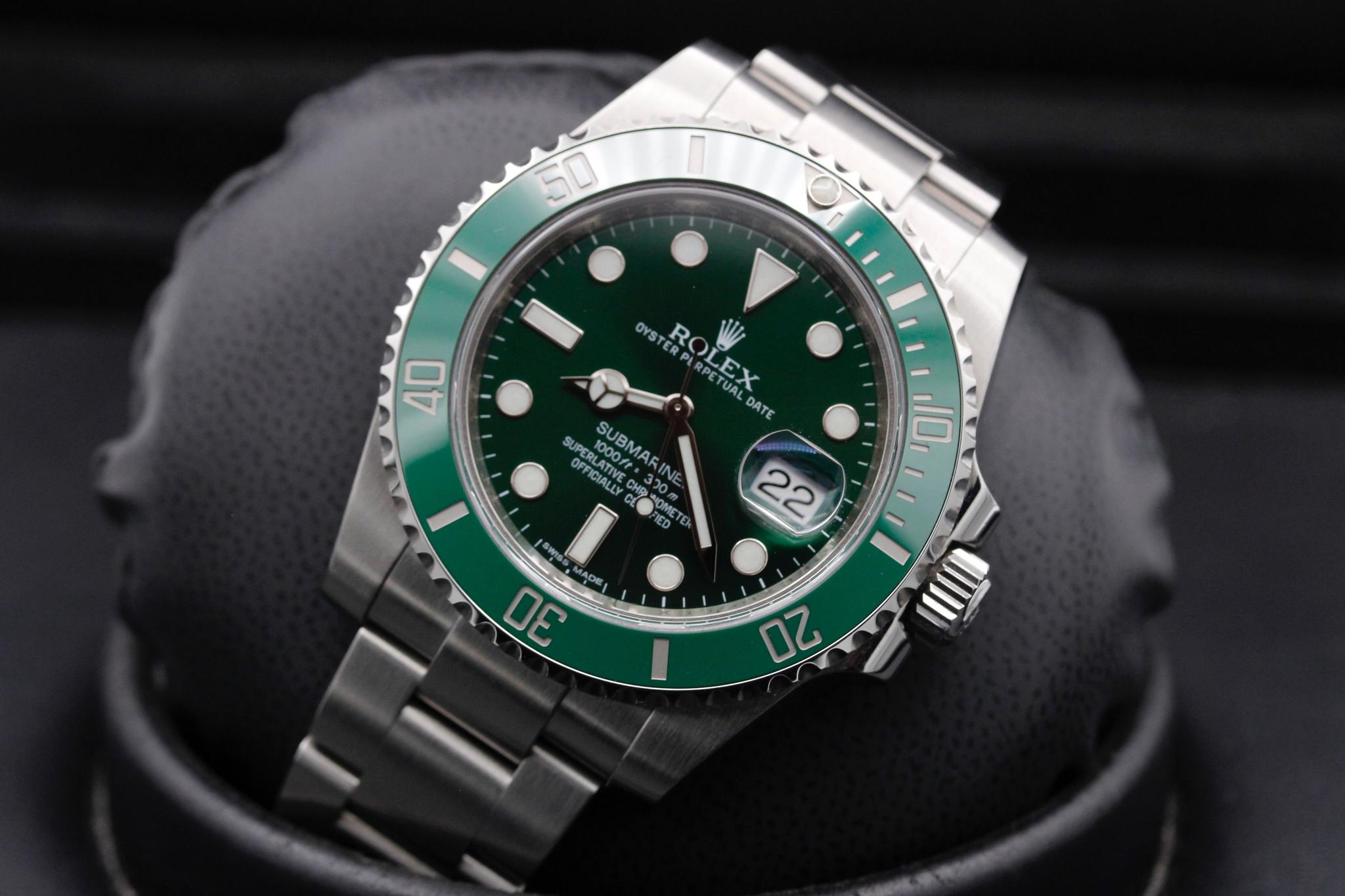 ROLEX Steel 40mm Green Hulk Submariner Date 116610 LV Box Warranty 2014  MINTY