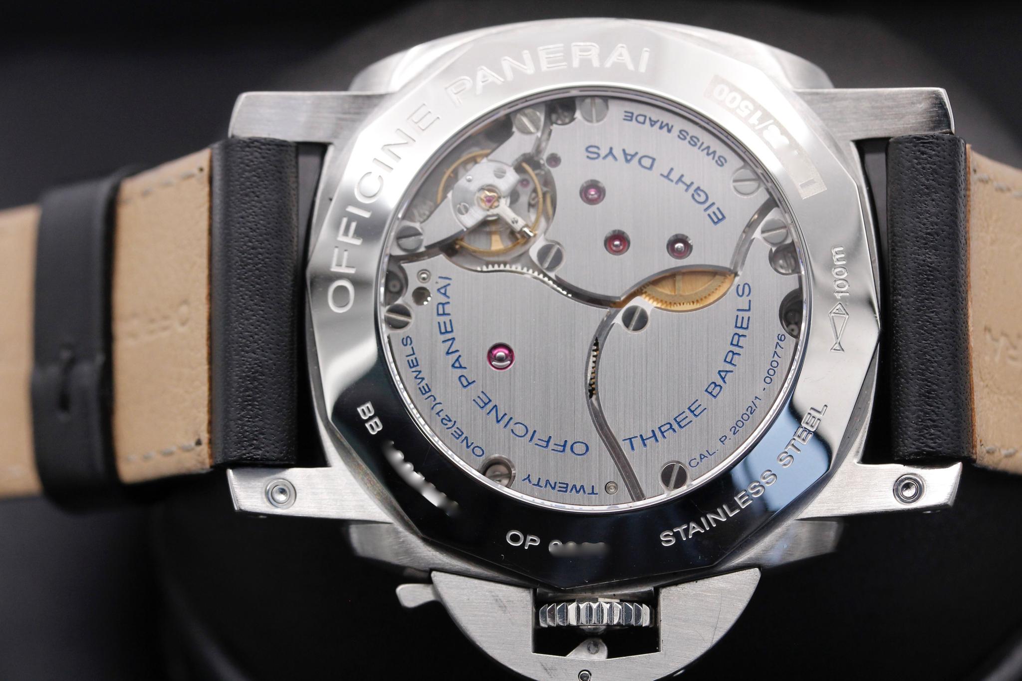 Watch Image 7