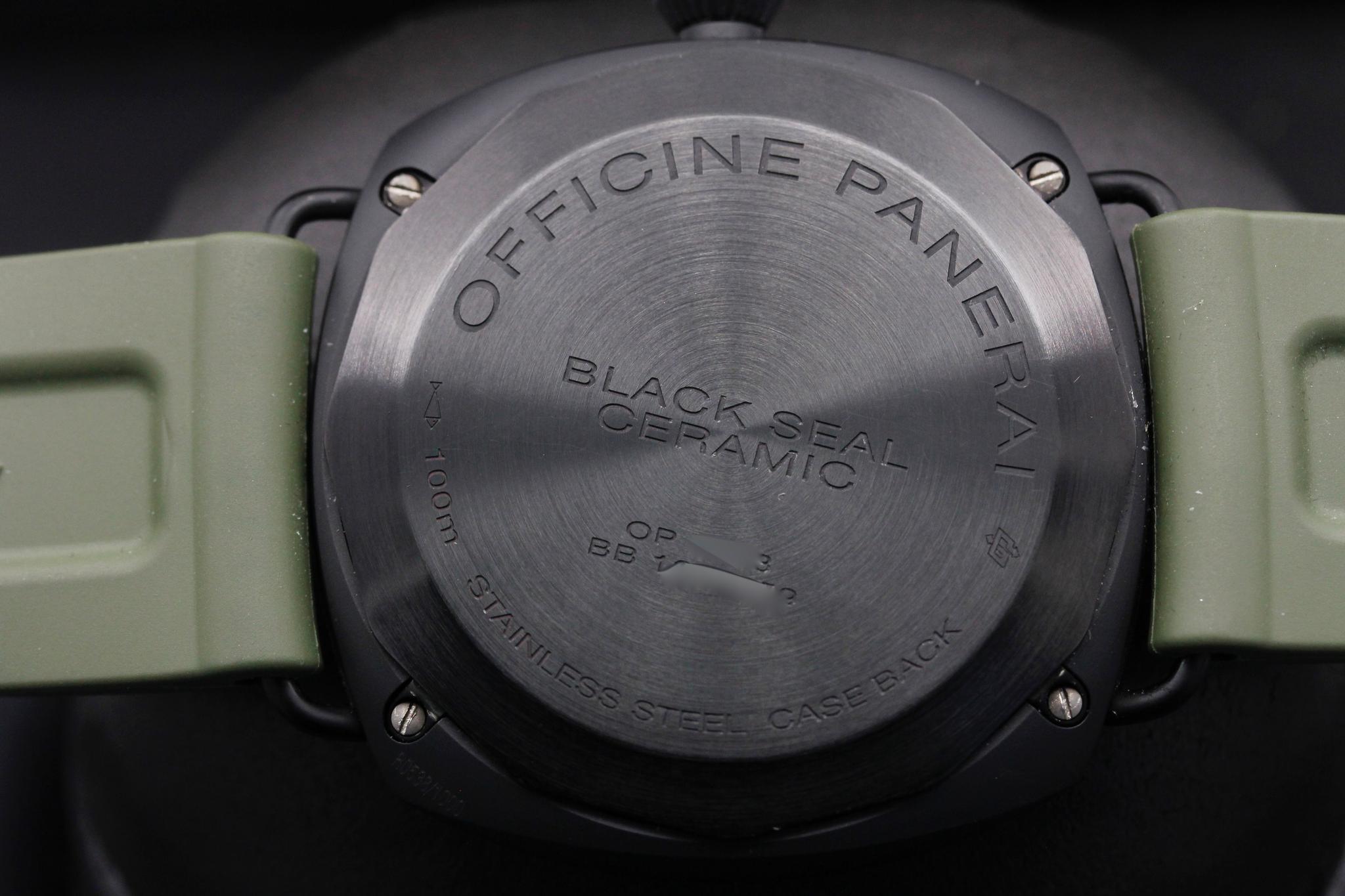 Watch Image 7