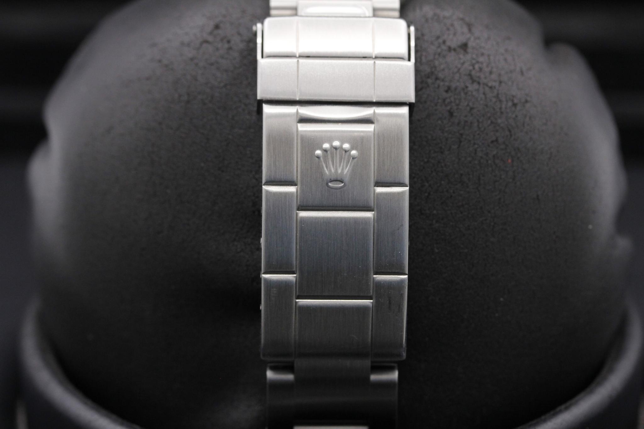 Watch Image 7