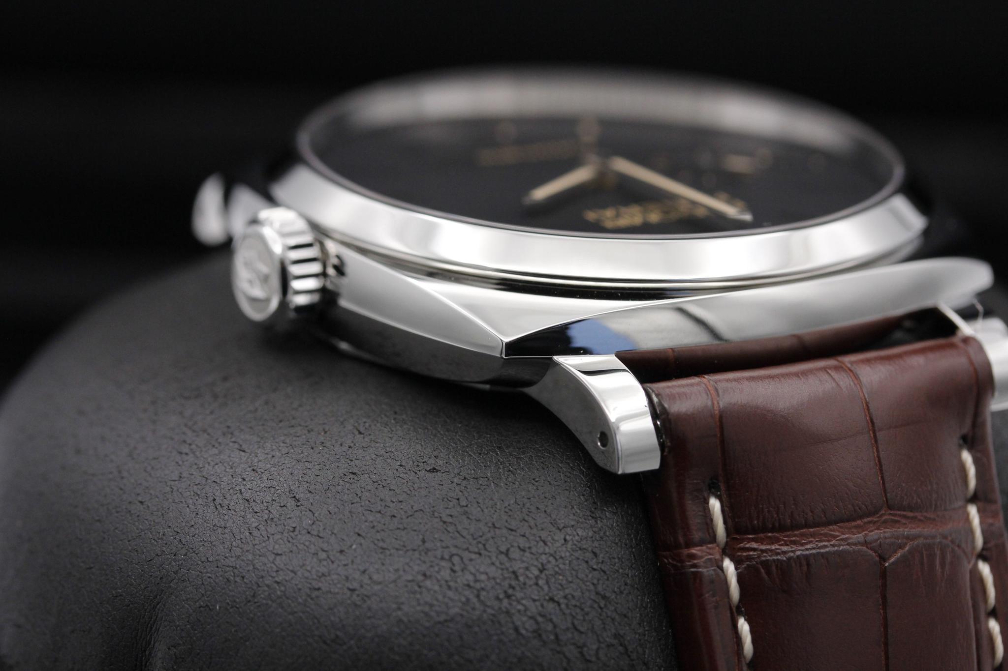 Panerai hotsell pam 572