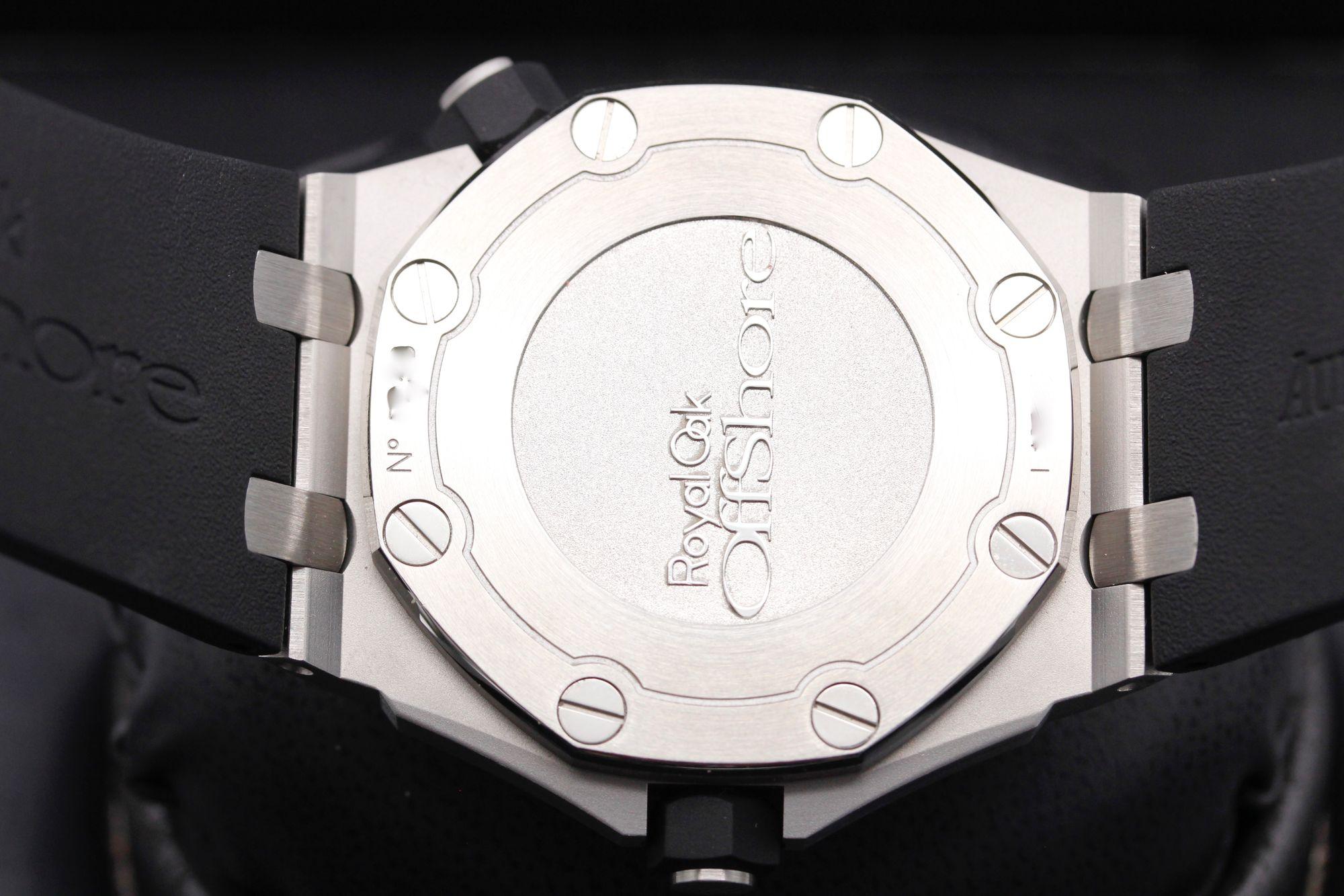 Watch Image 7