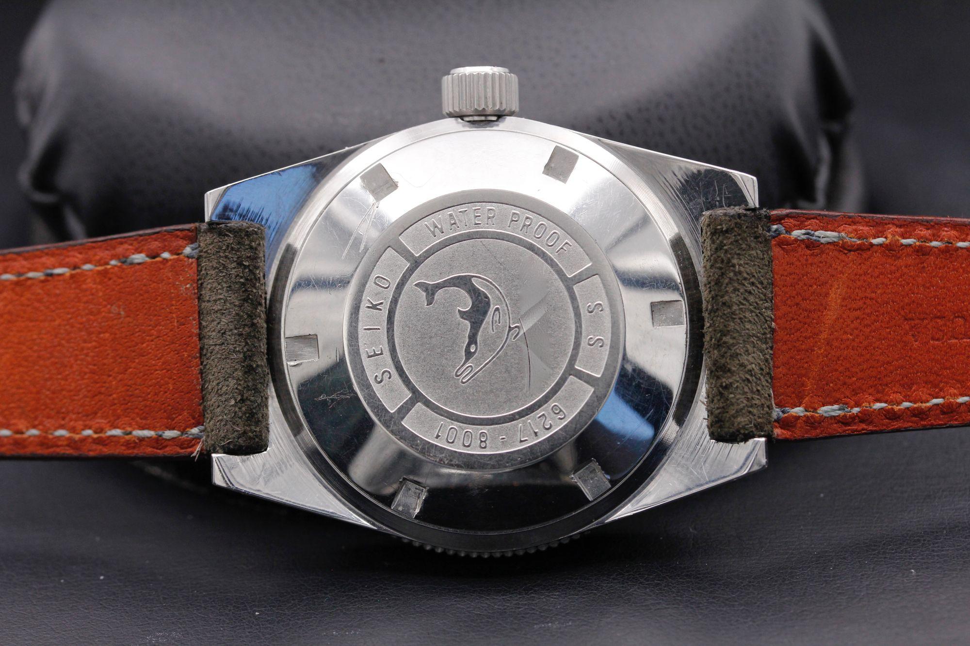 Watch Image 7