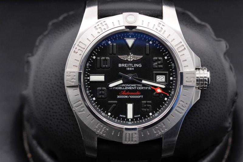 Breitling Avenger II Seawolf A17331