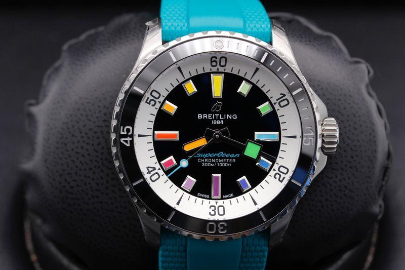 Breitling Superocean Automatic 42 "Rainbow" A17375211B2S2