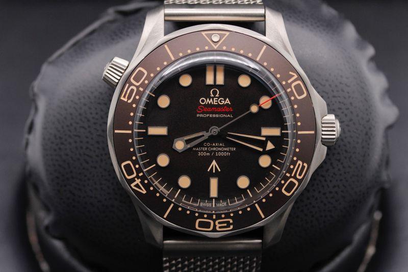 Omega Seamaster "James Bond 007" 210.90.42.20.01.001