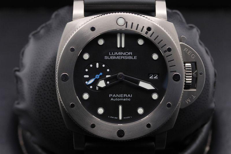 Panerai Luminor Submersible PAM 1305