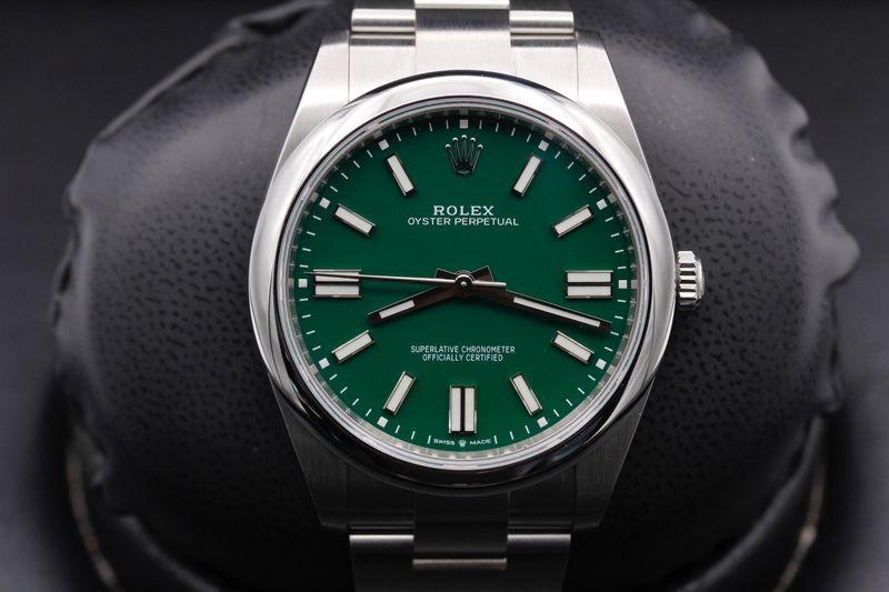 Rolex Oyster Perpetual 41 124300