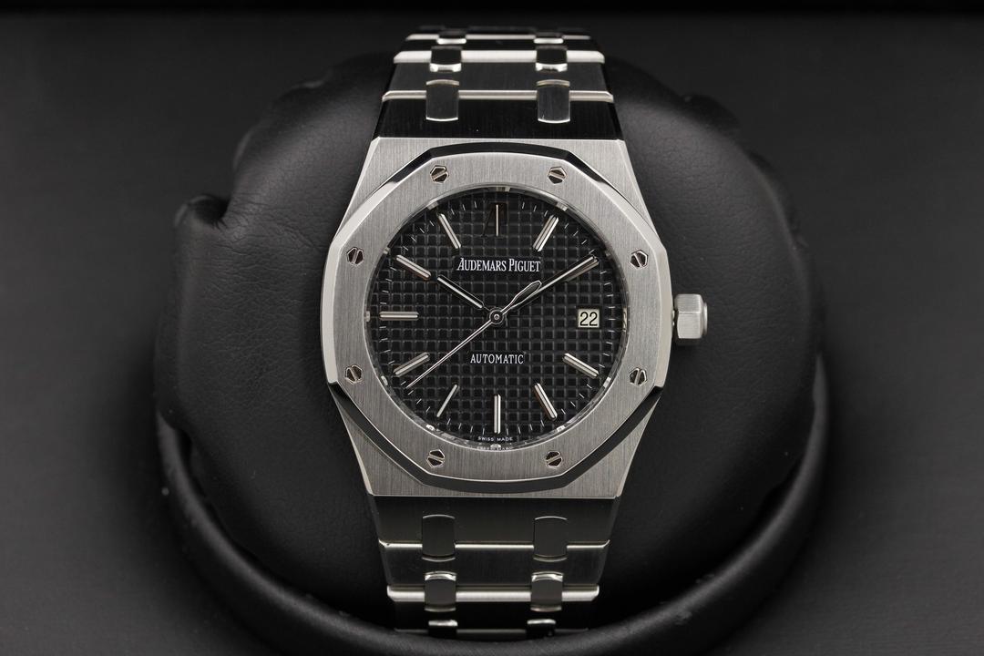 Audemars Piguet Royal Oak 15300