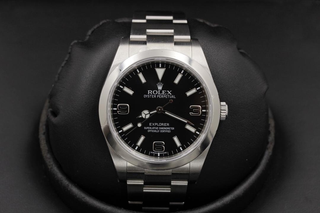 Rolex Explorer I 214270