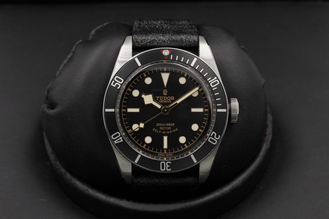 Tudor Black Bay 79220n