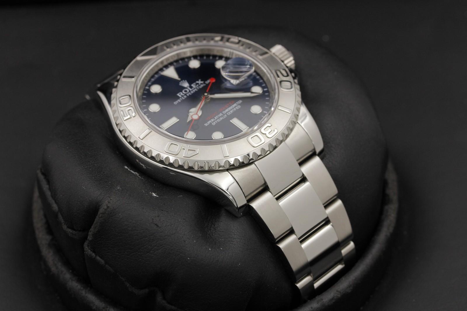 Watch Image 6