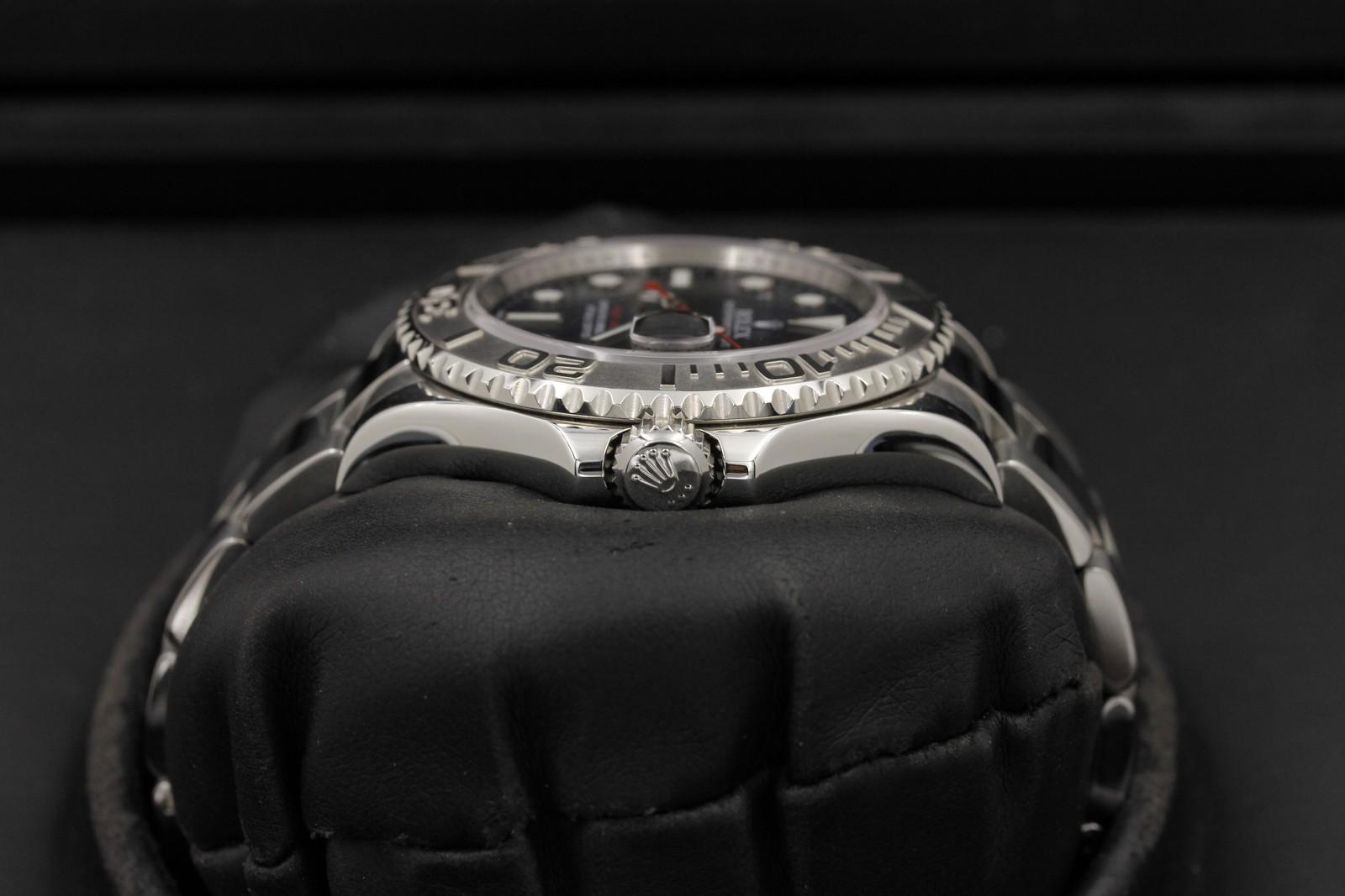 Watch Image 3